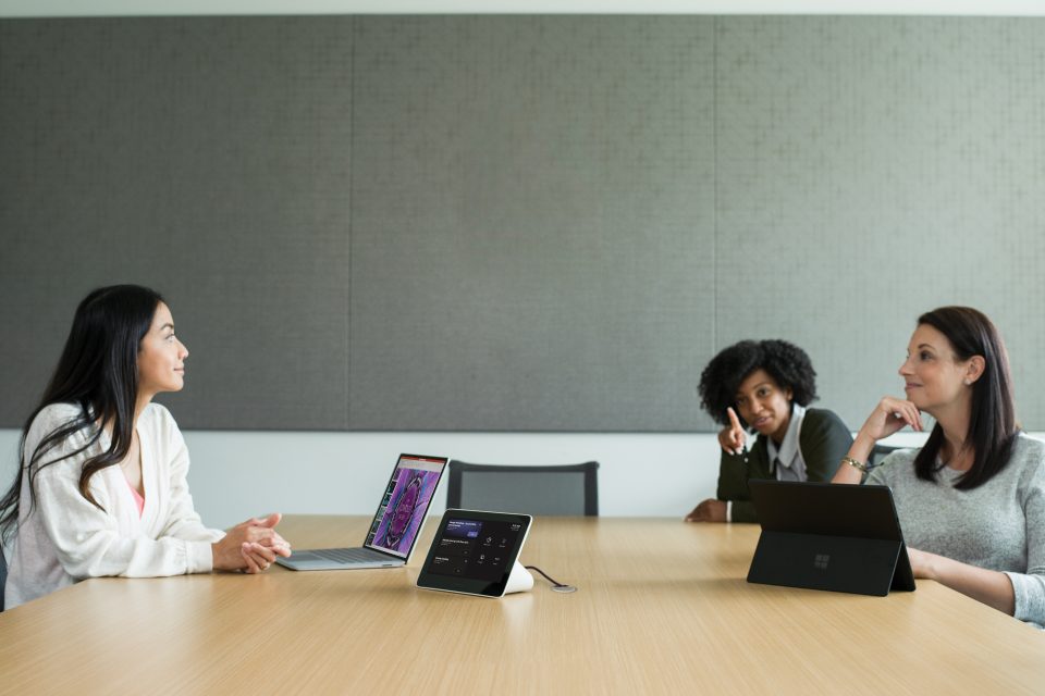 Microsoft expande esforço de treinamento no Brasil com foco nas mulheres