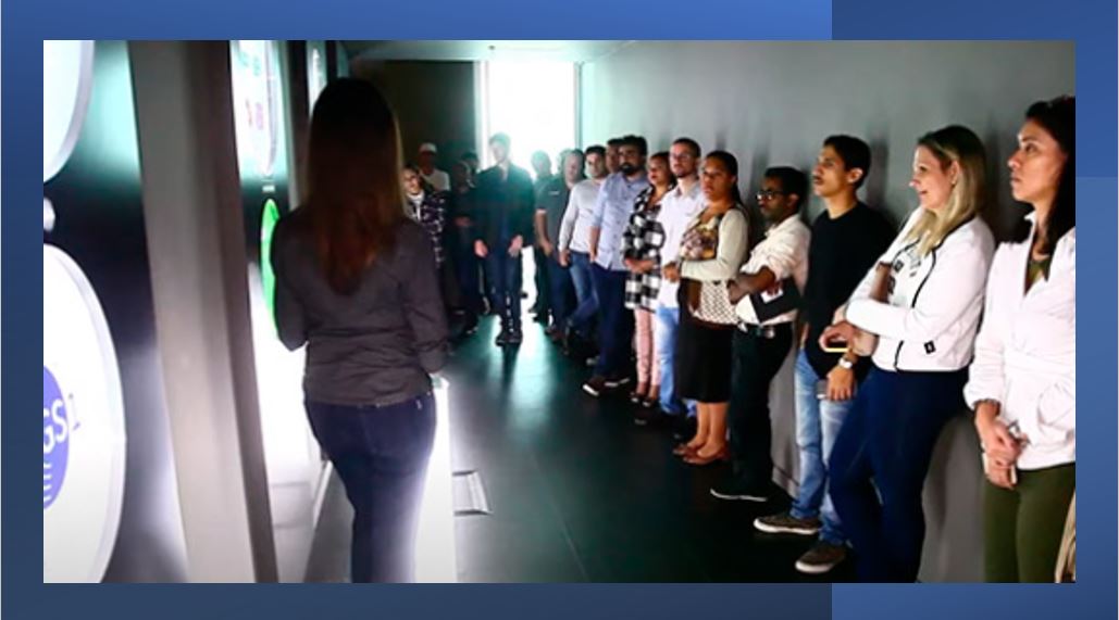 Inteligência artificial dobrou de 4% a 9% no último ano na indústria, segundo pesquisa