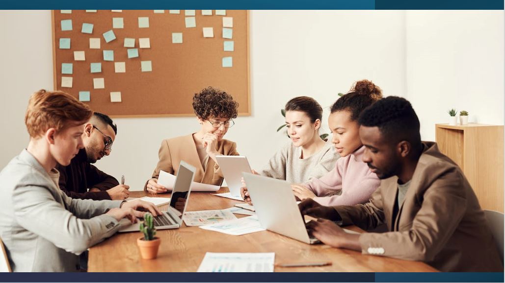 SAS promoveu treinamento gratuito para estagiários de seus clientes