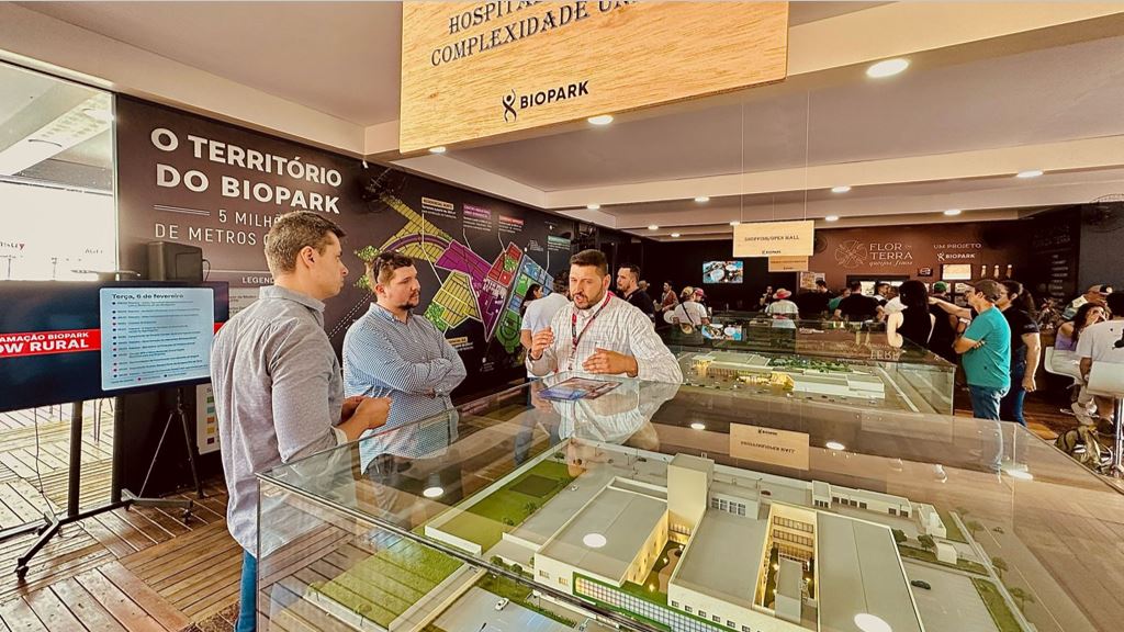 Biopark ultrapassa R$ 3 milhões em negócios durante Show Rural