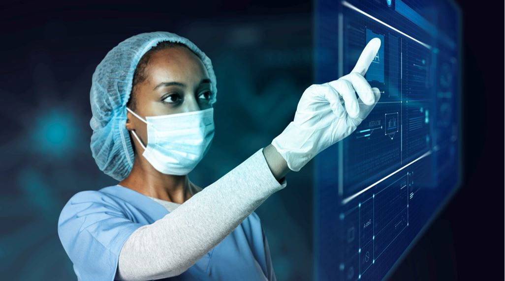 IA, jornadas integradas e soluções paperless: veja as principais tendências de tecnologia para a saúde em 2024