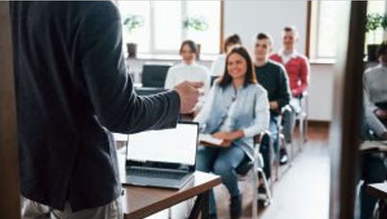 Inatel e Huawei lançam programa de pós-graduação em tecnologia com bolsas de estudos gratuitas e treinamentos de alto impacto