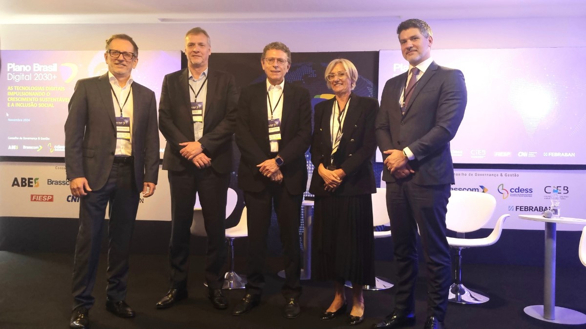 Governo Federal, entidades setoriais e sociedade civil se unem para impulsionar o Plano Brasil Digital 2030+