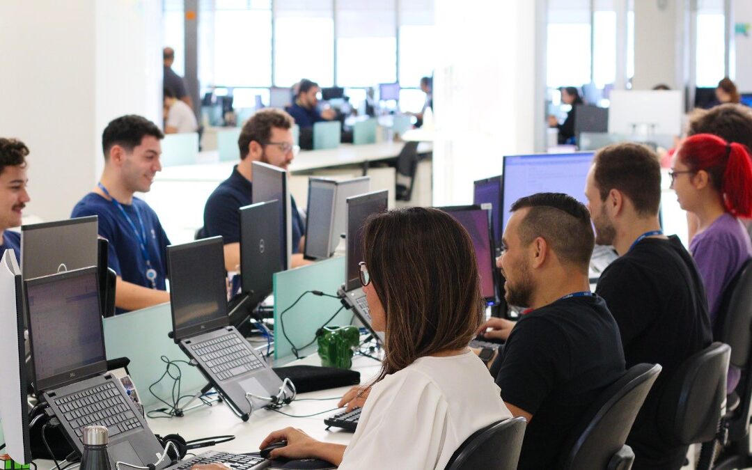 Dígitro Tecnologia oferece vagas para 2025 com oportunidades de crescimento