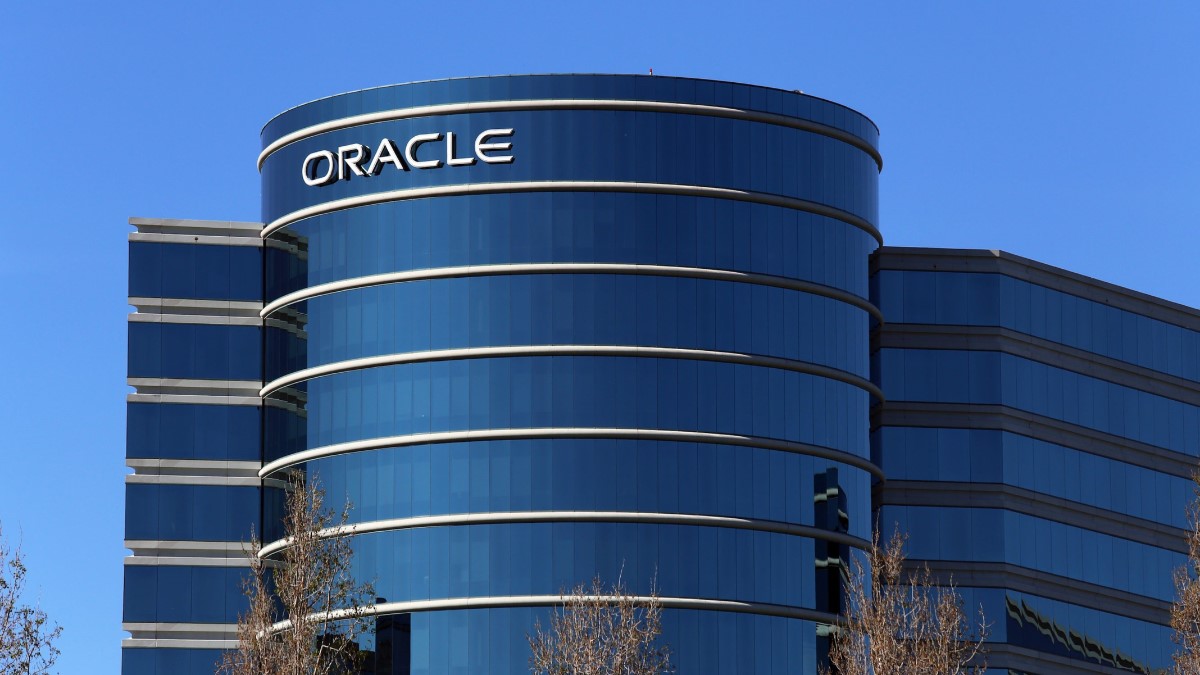 Gestão de estoque mais inteligente: Oracle apresenta novo recurso com automação e IA