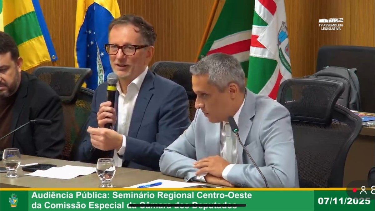 ABES defende regulação equilibrada da IA no Brasil durante seminário em Goiás conduzido pela Câmara dos Deputados e a ALEGO