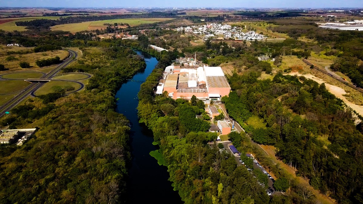 Oji Papéis antecipa adequação à reforma tributária e reduz 97% da base de dados com apoio da SoftwareOne